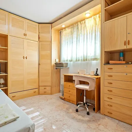 Casa Anglada 펜션
